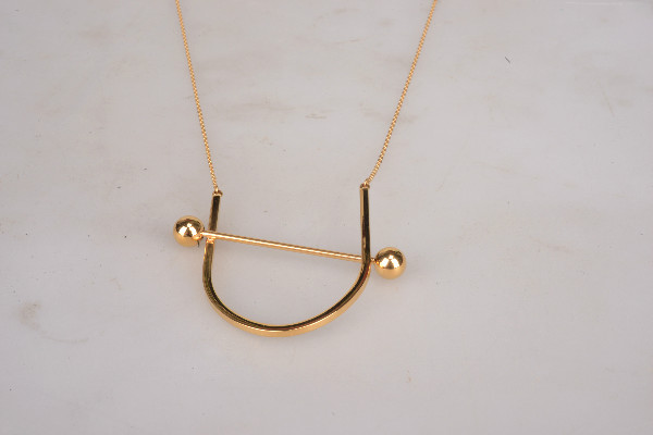 U shape stainless necklace