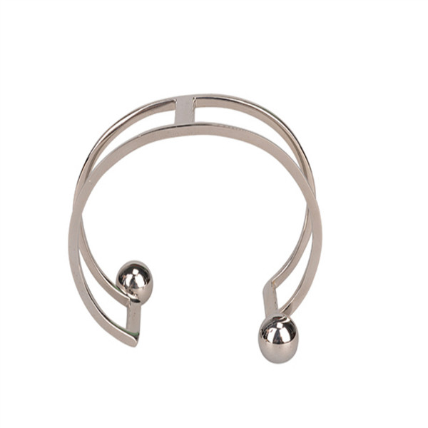 Fashion hollow bangle