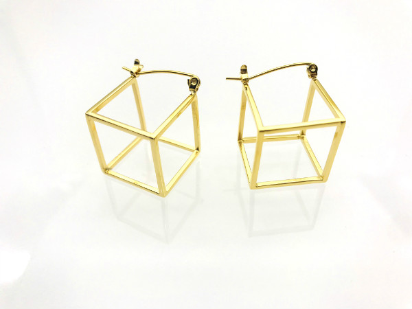 Open squre stud earring in stainless steel